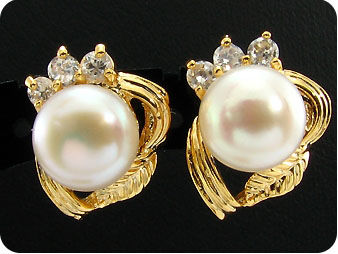 3x8mm White Pearl Topaz Gold Pendant Earrings Set