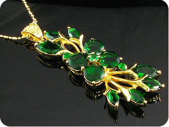 42 x 4~13mm Green Emeralds Gold Pendant Earrings Set