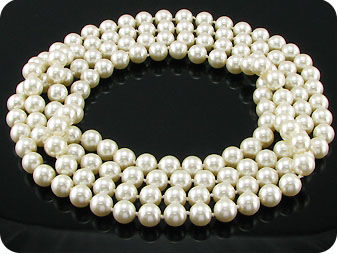 140x9 mm White Pearl Necklace