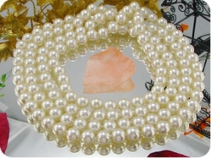 140x9 mm White Pearl Necklace