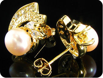 2x8mm Creamy Fresh Water Pearl Topaz Gold Earrings