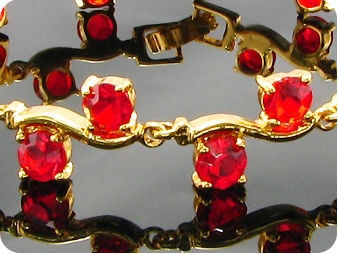 20x5mm Hot Red Ruby Round Cut Gold Stylish Bracelet