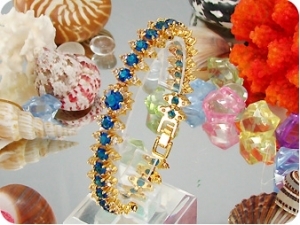 29x4-8 Blue Sapphire White Topaz Bracelet