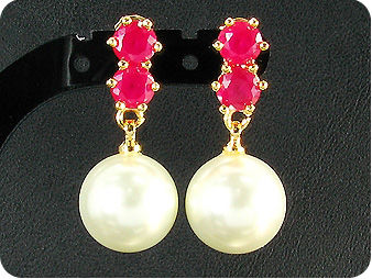 White Pearl 6x5mm Red Ruby Gold Pendant Earrings Set
