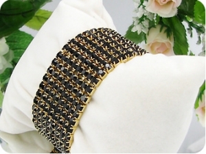 320x3mm Black Sapphire Canival Party Gold Bracelet