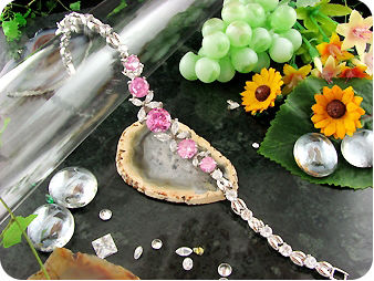 Exotic 5 x 6~10mm Pink Sapphires Round Bracelet