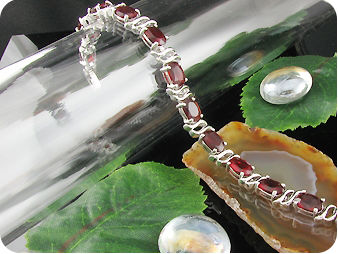 14 x 7mm Red Rubies Bracelet
