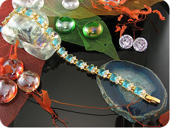 18 x 6mm Blue Sapphires Emearald Cut Bracelet