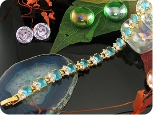 18 x 6mm Blue Sapphires Emearald Cut Bracelet