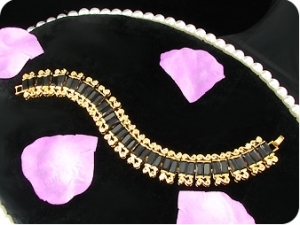 38x8mm Black Sapphire Topaz Emerald Cut Gold Bracelet