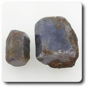 69.63 cts LOT DE 2 PIECES CRISTAL DE SAPHIR