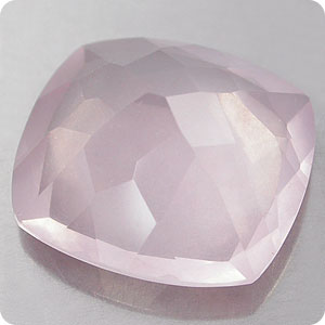 5.96 cts QUARTZ ROSE . VS