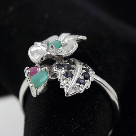 SAPPHIRE, EMERALD & RUBY RING