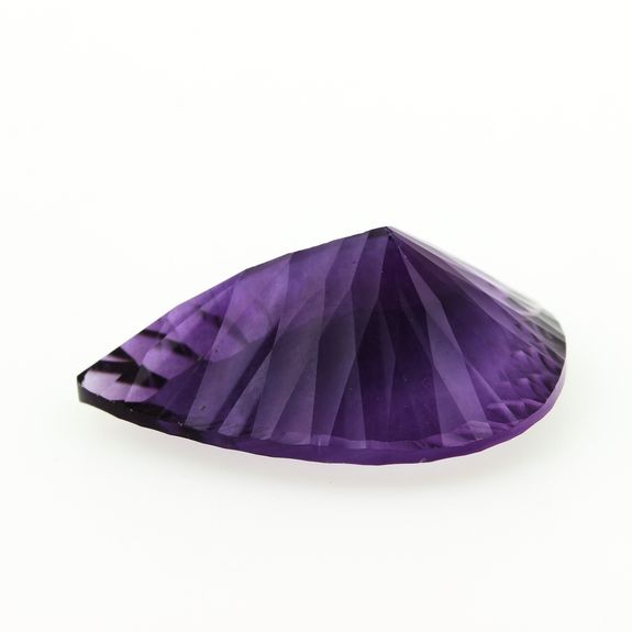 34.56 cts FLUORINE VIOLETTE. VVS1