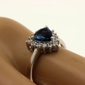 BLUE TOPAZ RING