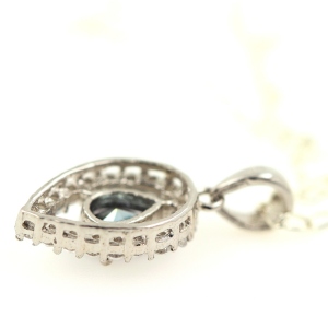 PENDENTIF QUARTZ ARC EN CIEL