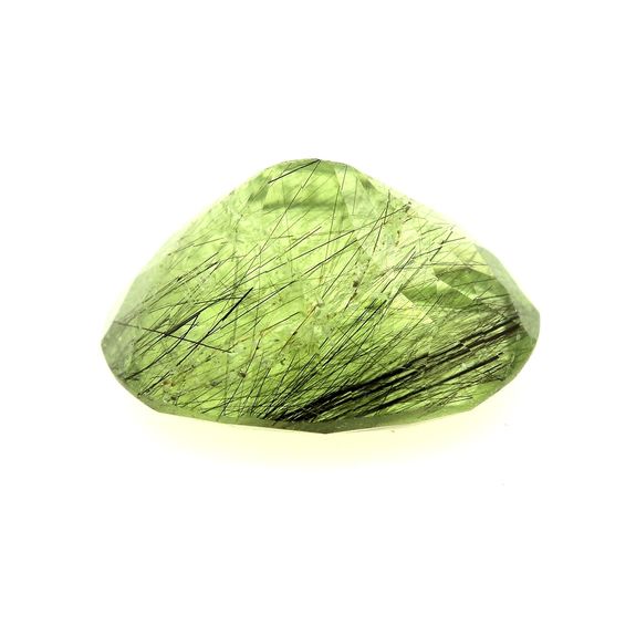 3.50 cts PERIDOT RUTILE. SI2