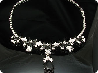 18~6mmx26 Black Sapphire Necklace