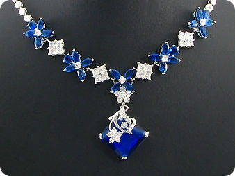 25x28-7mm Royal Blue Sapphire Pear Necklace