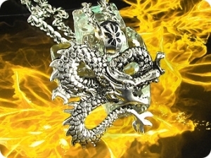 Legendary Chinese Greater Dragon Stylish Men Pendant