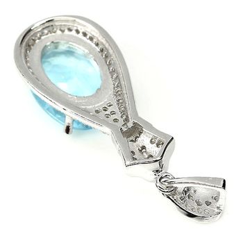 Pendentif Topaze bleue