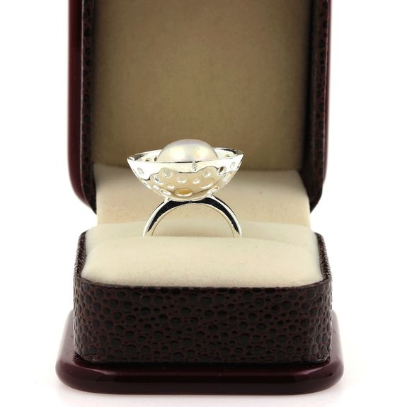 Pearl RING