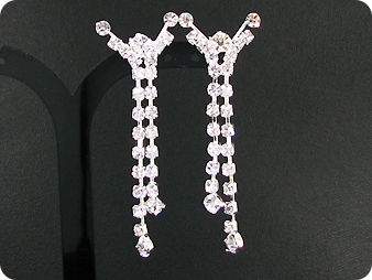 250 x 8-3mm White Simulated Diamonds Necklace Earrings Set