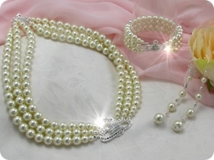 224x6~12mm White Pearl + Created Diamond Necklace Bracelet Earrings Set