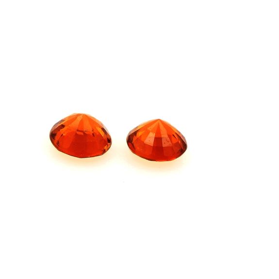 0.60CT. 2 pcs ORANGE SPESSARTITE GARNET. IF