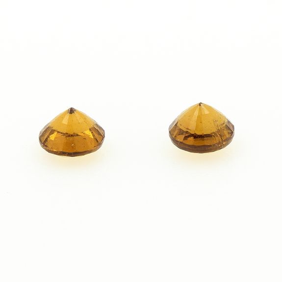 0.68CT. 2 pcs Yellow Grossular GARNET. IF