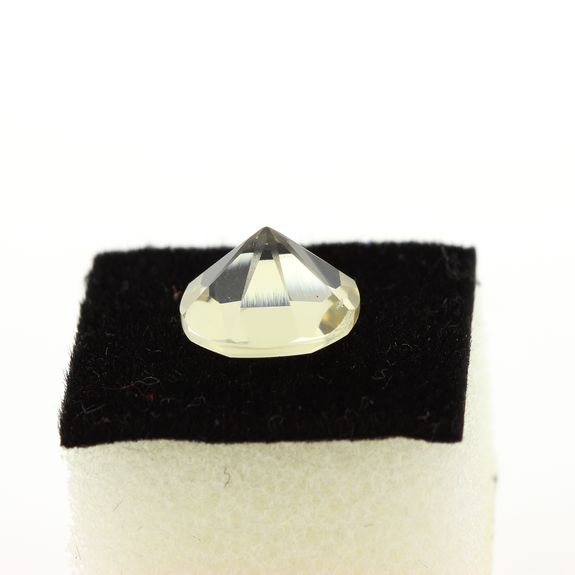 3.14 cts LABRADORITE FELSPATH. VS