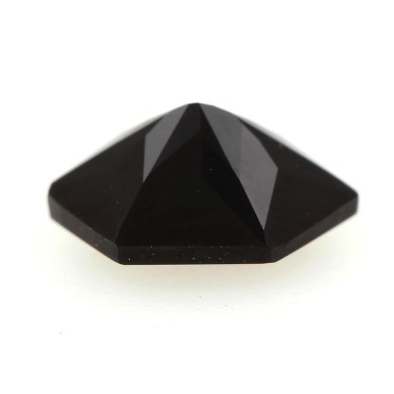 0.92 Ct. Natural SERENDIBITE