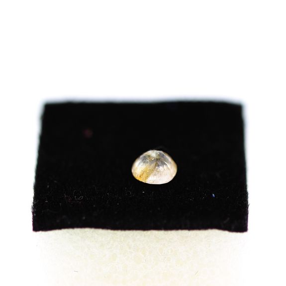 0.46CT. NATURAL YELLOW TAAFFEITE . SI2