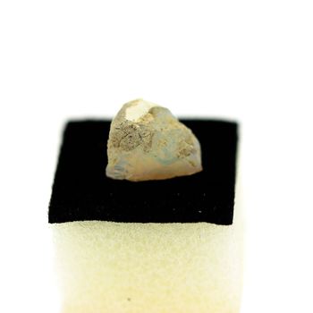 3.05ct NATURAL ROUGH OPAL