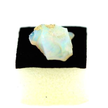 4.10ct NATURAL ROUGH OPAL