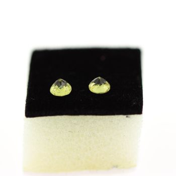 0.75CT. 2 pcs Yellow Grossular GARNET. IF
