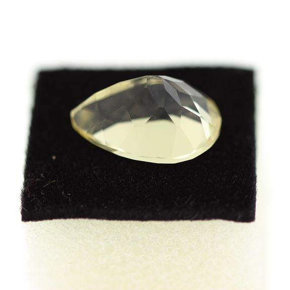 5.62CT. LABRADORITE FELDSPAR. VS