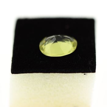 2.00 cts QUARTZ JAUNE VERT . IF