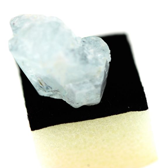 18.50 carats CRISTAL D' AIGUE-MARINE