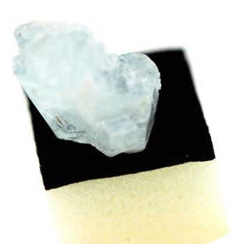 18.50 carats CRISTAL D' AIGUE-MARINE