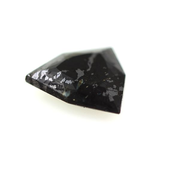 4.99CT. NATURAL NUUMMITE