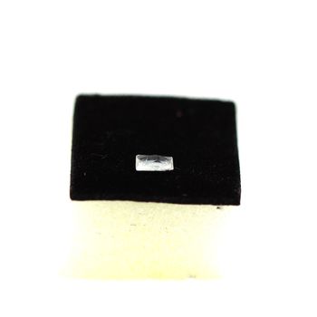 0.20 cts MAGNESITE . VS