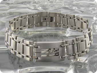 Voguish Carving Men Bracelet