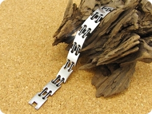 Link Pattern Men Bracelet