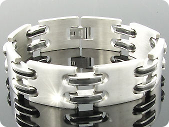 Link Pattern Men Bracelet