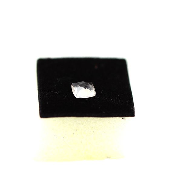 0.63 cts FLUORINE ROSE. IF
