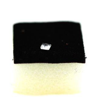 0.12CT. DOLOMITE . IF