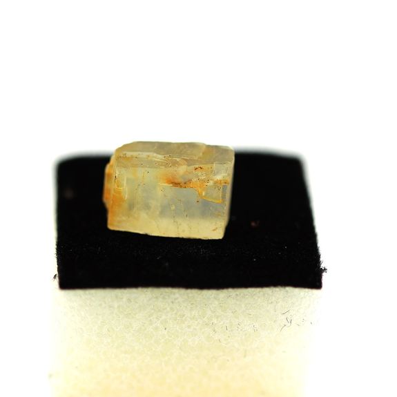 2.9 cts PIERRE DE LUNE