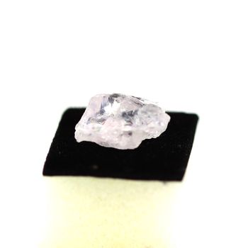 4,7 cts SCAPOLITE