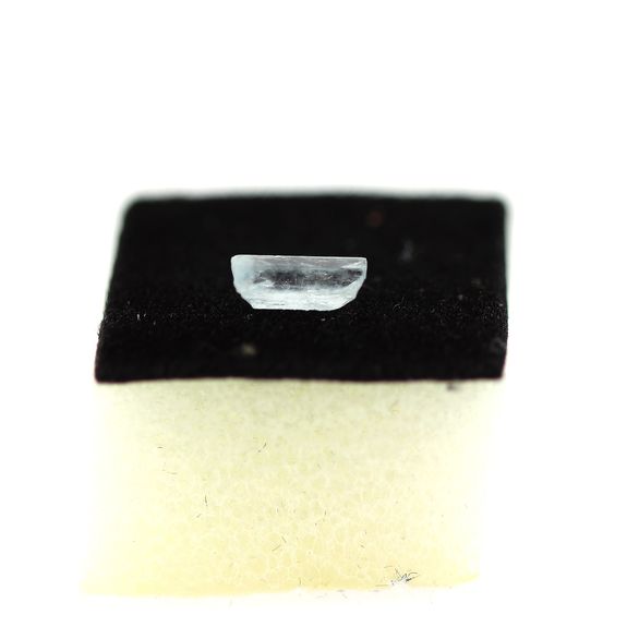 0.5 carats CRISTAL D' AIGUE-MARINE